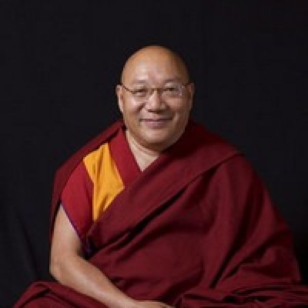 Khenpo Lodro Donyo Rinpoche